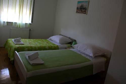 Apartment Anamarija With Sea View Sibenik Exterior photo